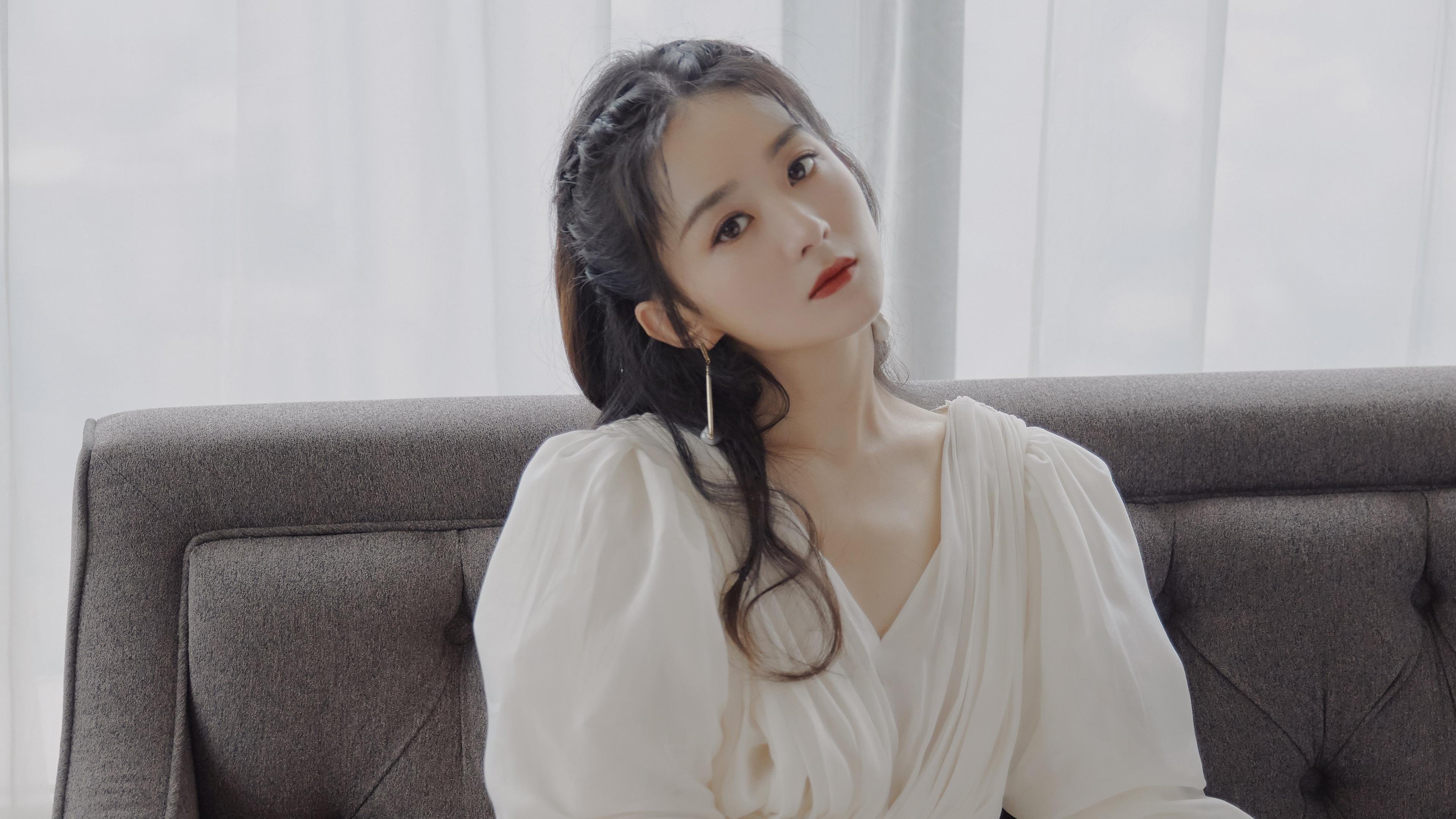 爱游戏下载-_倒数第二轮：悬念迭起，冠军归属未定_，倒数第二上场叫什么